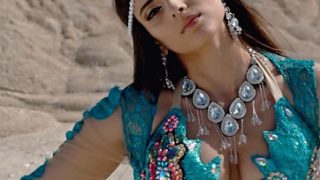 Goyang Cewek Arab Toge Seksi Hot Abis